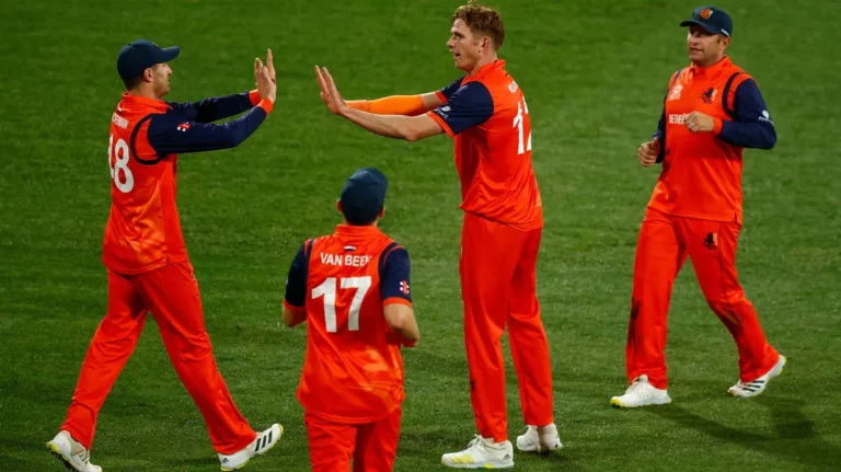 Netherlands win a final-over thriller against the UAE