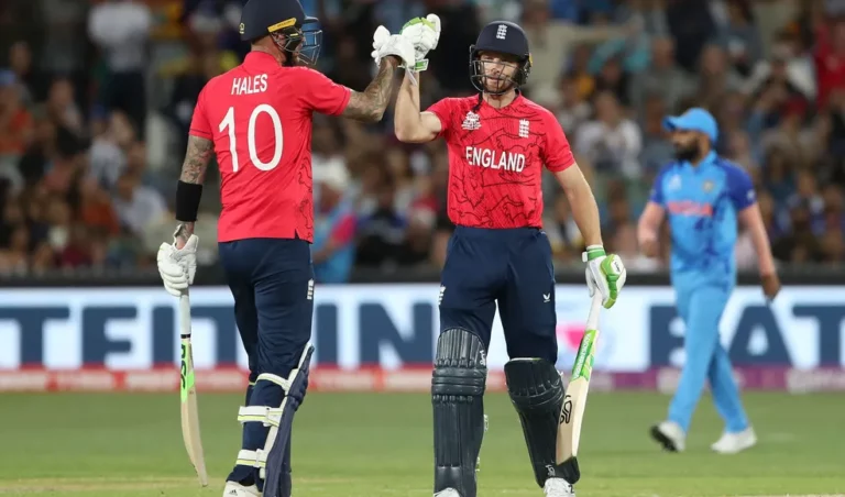 England reach the T20 World Cup final humiliating India