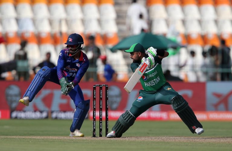 Pakistan pummels Nepal in Asia Cup opener